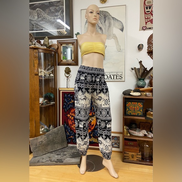 Black & White Elephant Harem Pants - Picture 9 of 11